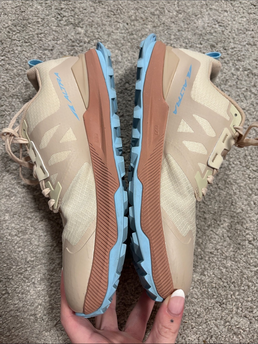 Altra Lone Peak 7 Trailer Running Shoes - Picture 3 of 9